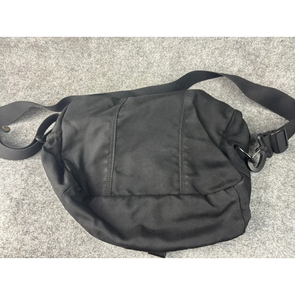 Timbuk2 Messenger Bag Unisex Small Black Ballistic Nylon Crossbody Commuter